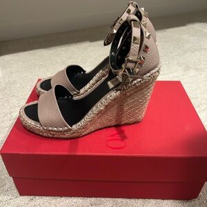 Valentino Garavani Rockstud Wedge